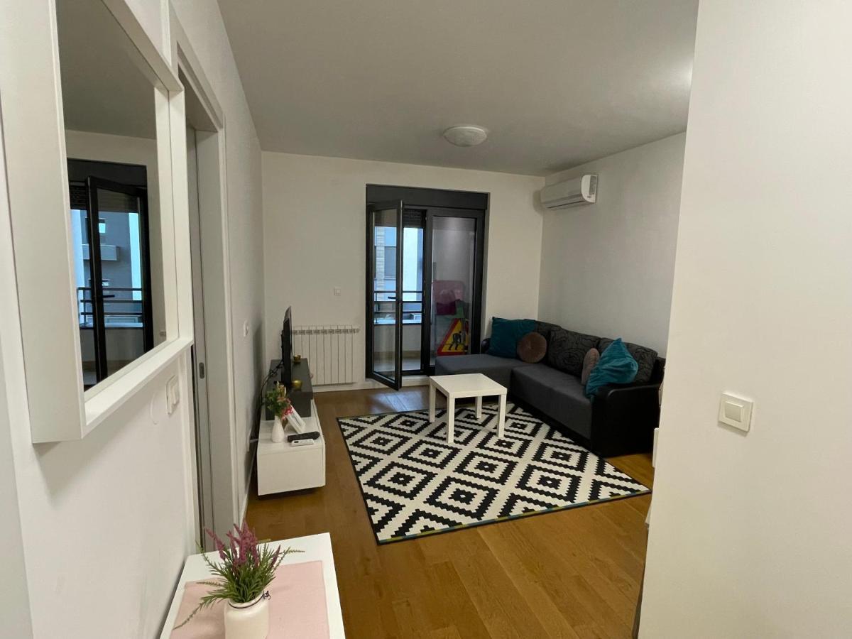 Neva Apartment Belgrado Exterior foto